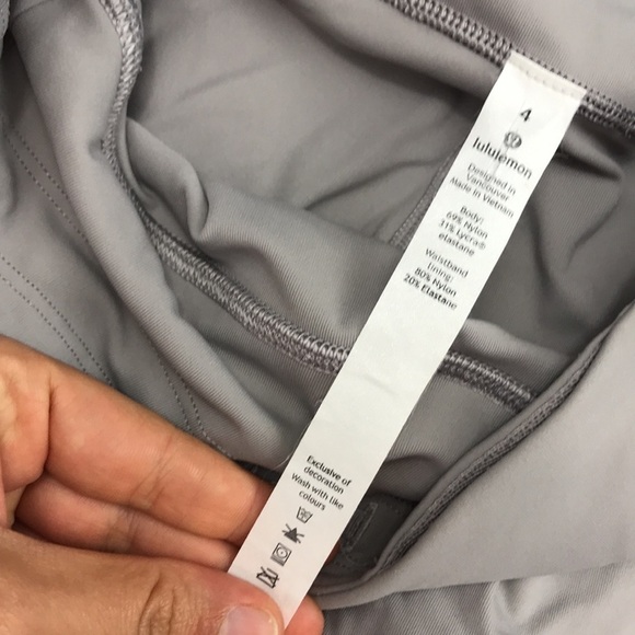 Lululemon Speed Up Tight * Metallic 28" Dark Chrome - Picture 4 of 7